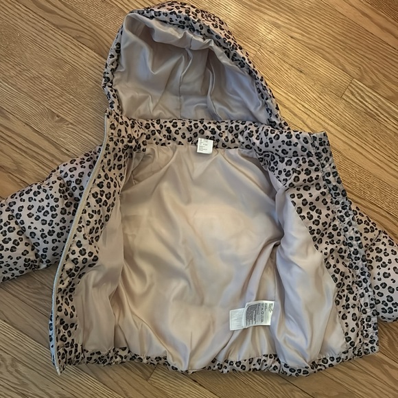 Leopard Print Baby Puffer Coat - Picture 5 of 10